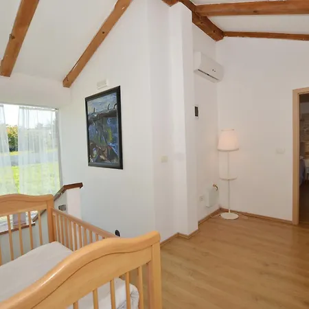 בית נופש Casa Ivana