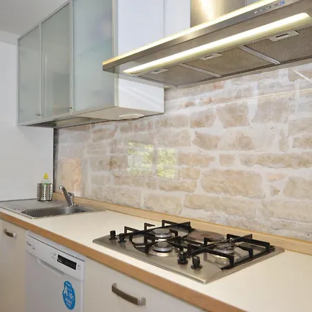 Hébergement de vacances Casa Ivana *