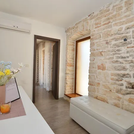 Casa Ivana Nyaraló Žminj