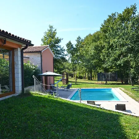 Casa Ivana Nyaraló